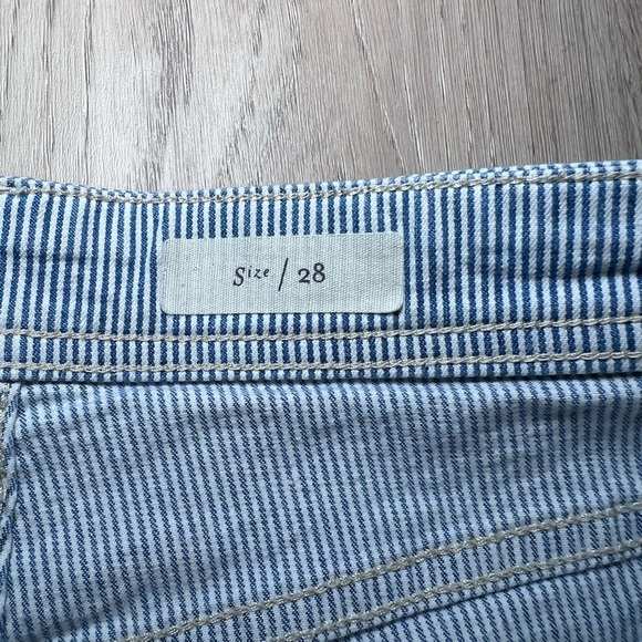 Anthropologie Pilcro and the Letterpress Shorts - Picture 2 of 6